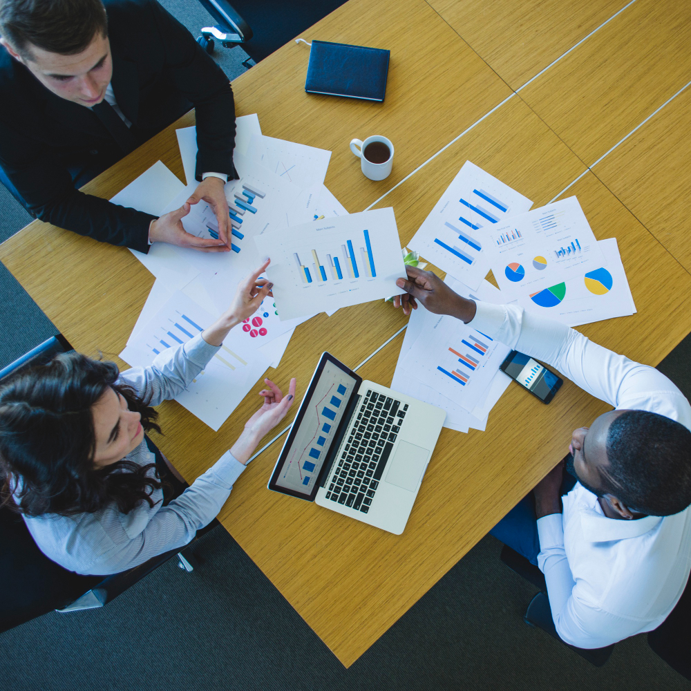business-meeting-top-view
